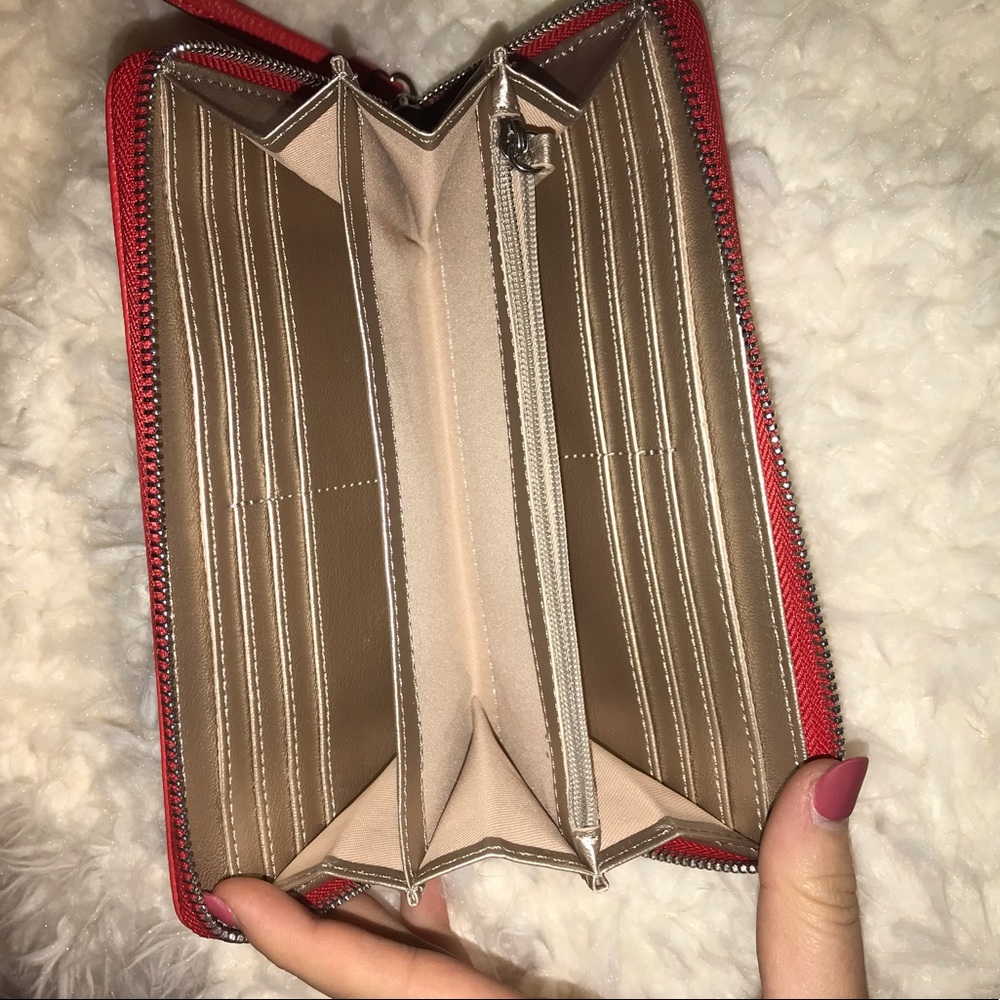 Dana Buchman wallet / clutch